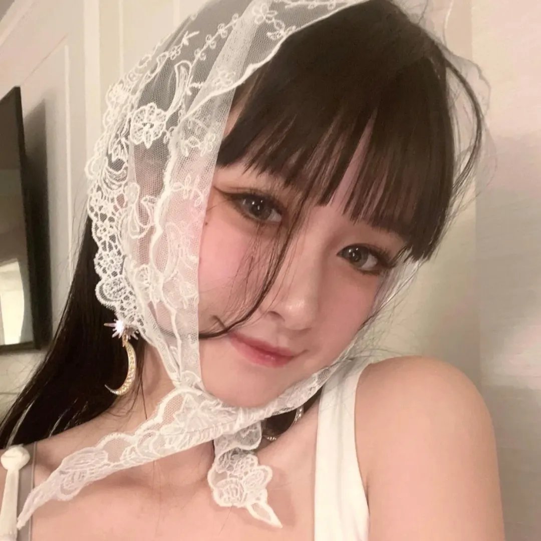 古堡女魔君
